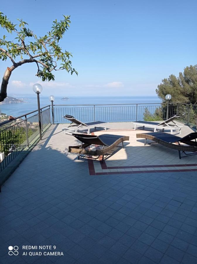 Bed and Breakfast Il Nido Rifatto Laigueglia Exterior foto